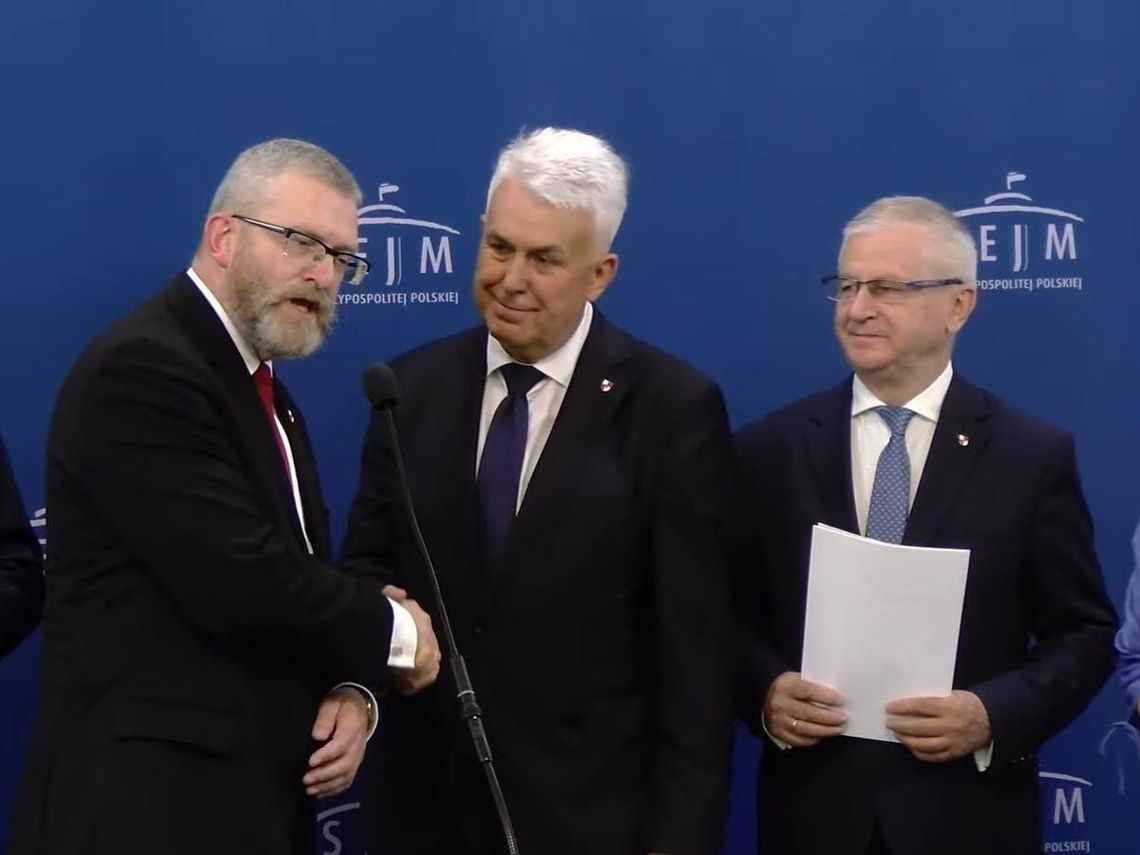 Poseł z naszego okręgu opuścił PiS i przeszedł do Brauna [FILM]