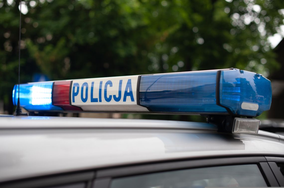 Śmiertelny wypadek w Starej Bordziłówce. Droga 1018L zablokowana, policja kieruje na objazdy Śmiertelny wypadek w Starej Bordziłówce. Droga 1018L zablokowana, policja kieruje na objazdy