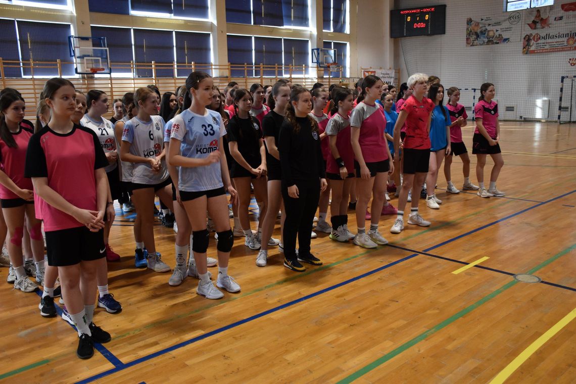 SP 3 najlepsza w Białej w szczypiorniaka SP 3 najlepsza w Białej w szczypiorniaka