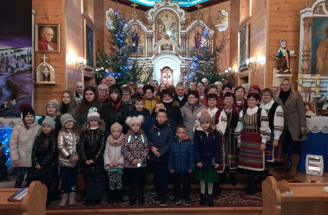 Spotkali się, aby wspólnie kolędować. Tak było w sobotę w Rozwadówce [FILMY]