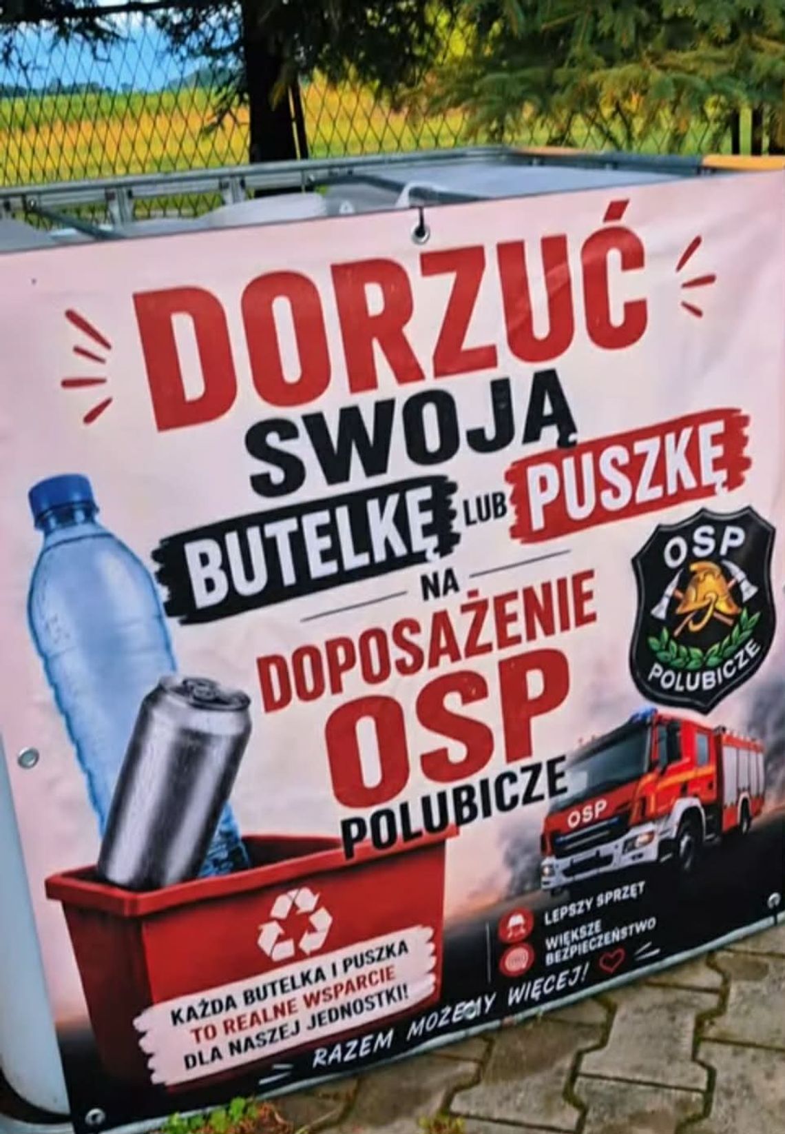 Strażacy z Polubicz zbierają puszki. Sprawdź po co Strażacy z Polubicz zbierają puszki. Sprawdź po co