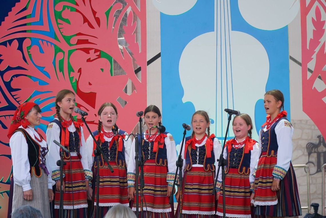 Sukces Drelowskich Kukaweczek na ogólnopolskim festiwalu Sukces Drelowskich Kukaweczek na ogólnopolskim festiwalu