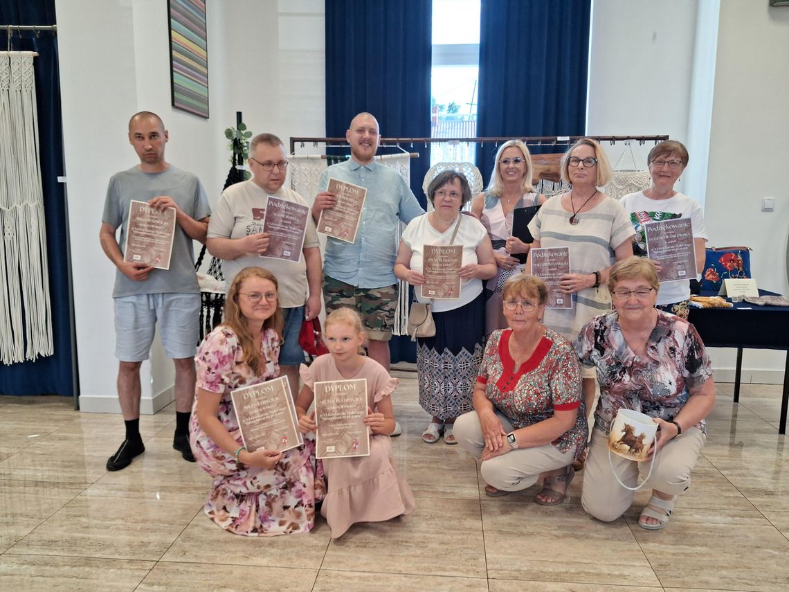 Sznurkiem wyplatane arcydzieła. Ogólnopolski konkurs makramy w Konstantynowie rozstrzygnięty