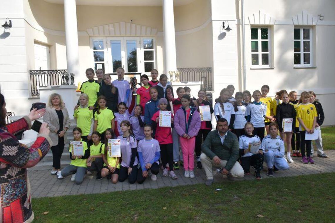 Sztafetowe biegi przełajowe Sztafetowe biegi przełajowe