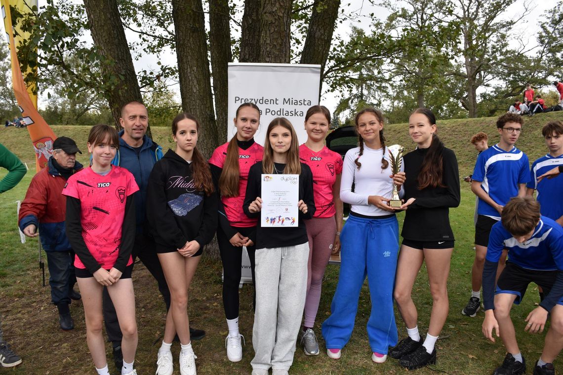 Sztafetowe biegi przełajowe w Białej Podlaskiej