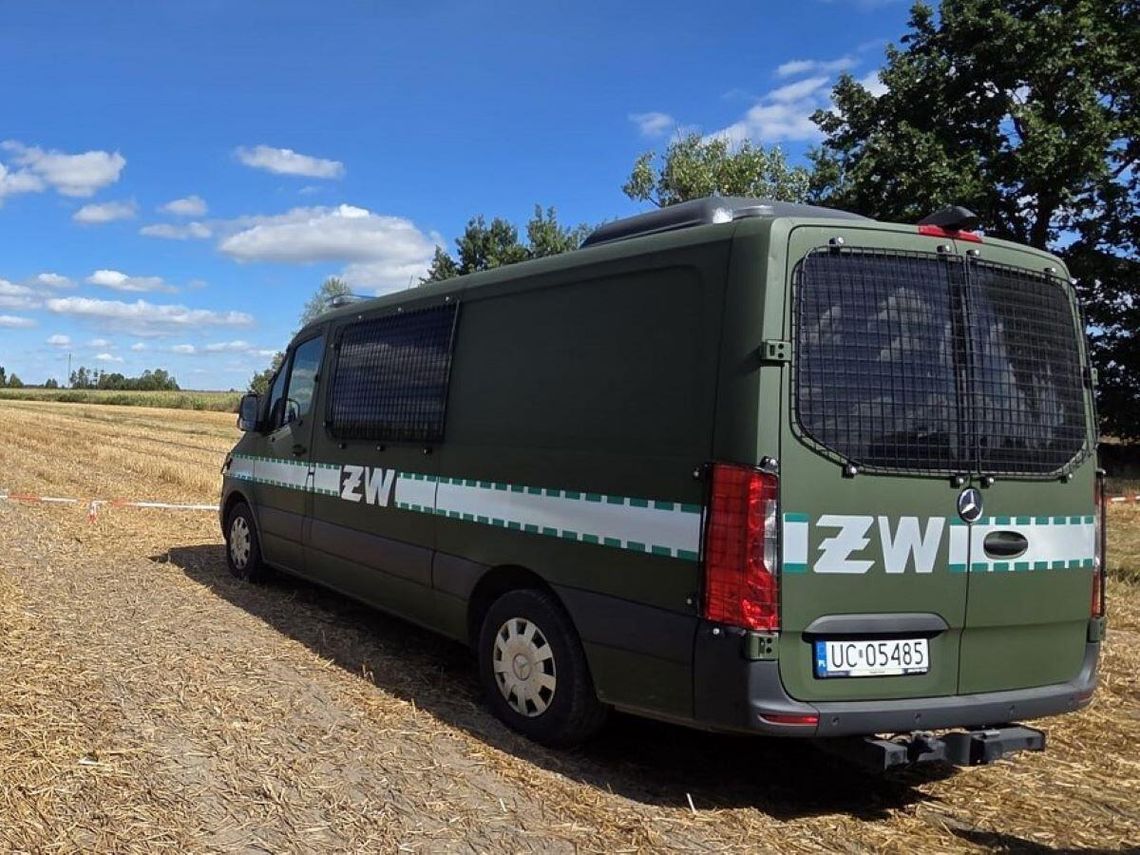 Lubelskie. Tajemniczy fragment rakiety w sadzie pod Jarosławcem