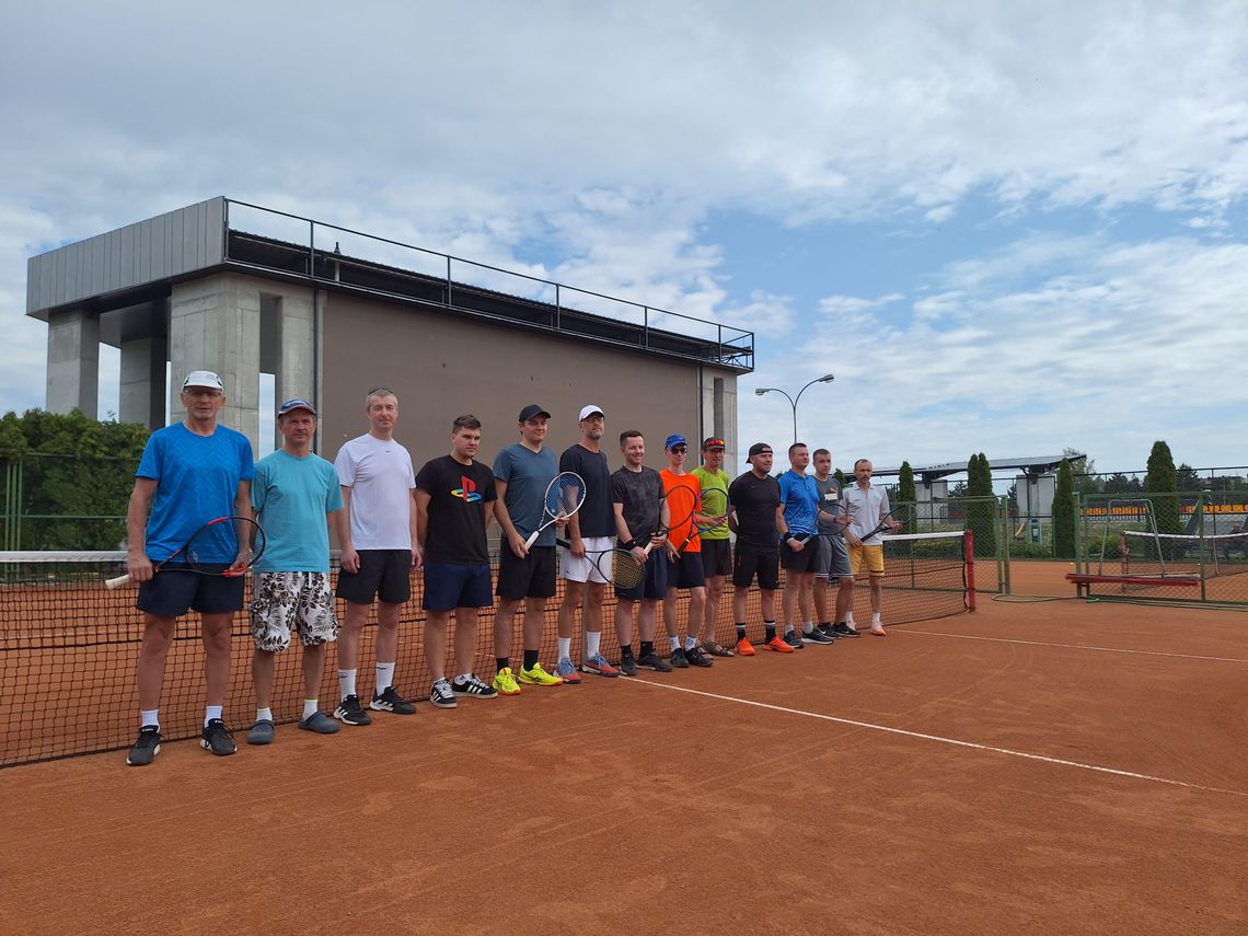 Tenisowe zmagania w Parczewie
