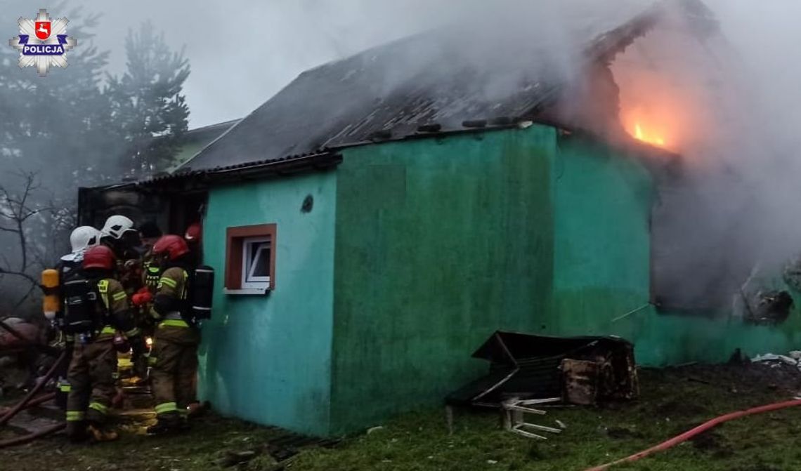 Tragiczny w skutkach pożar domu. Strażacy odnaleźli zwłoki