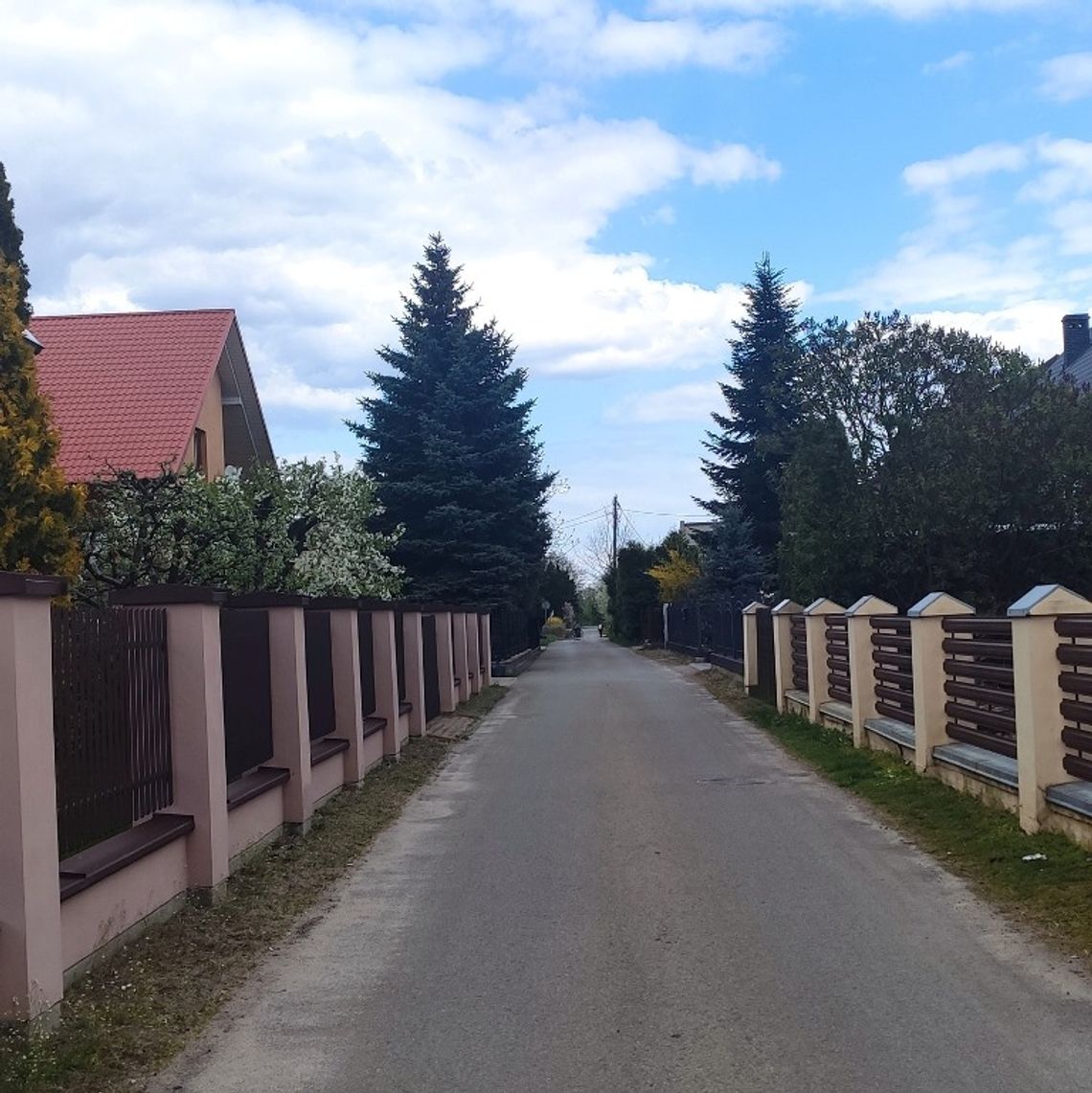 Trwa budowa oświetlenia na ulicy Polnej w Terespolu