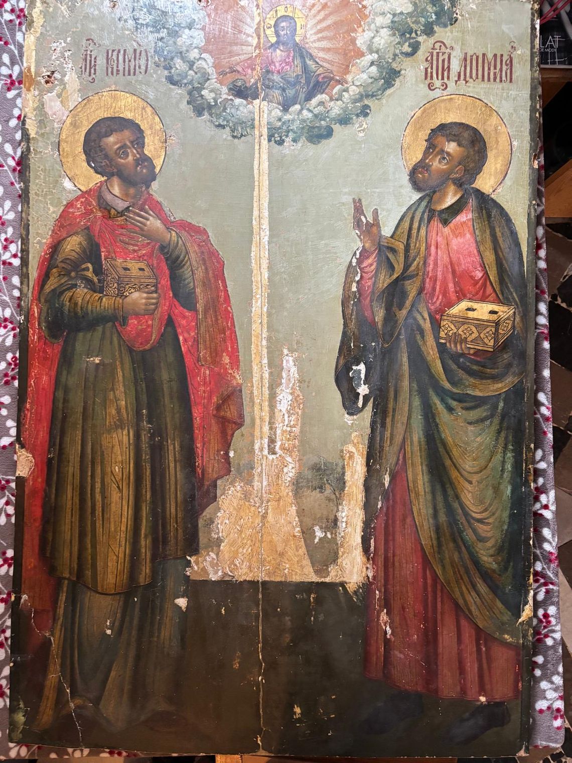 Jabłeczna. Trwa renowacja 300-letniej ikony Kosmy i Damiana