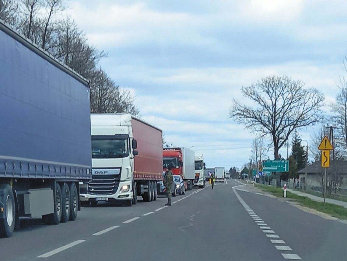 Tysiąc ciężarówek uwięzionych na Białorusi. Czy jest szansa na ich odzyskanie?