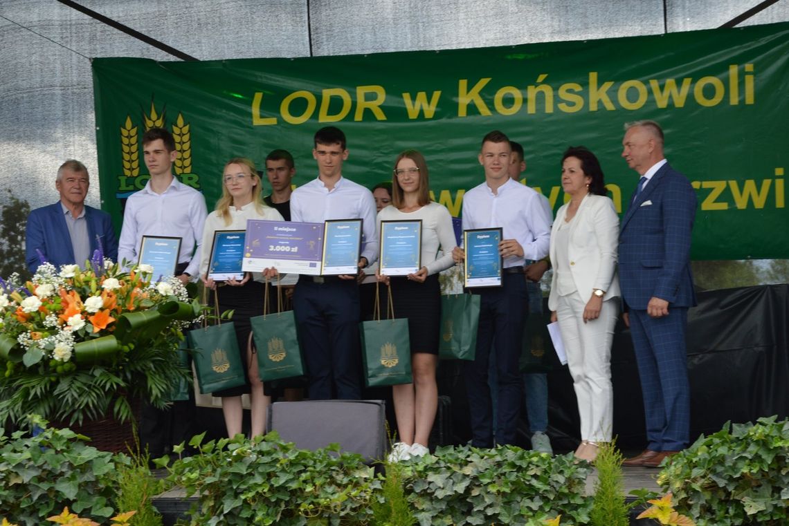 Uczniowie ZSR podbijają konkurs filmowy