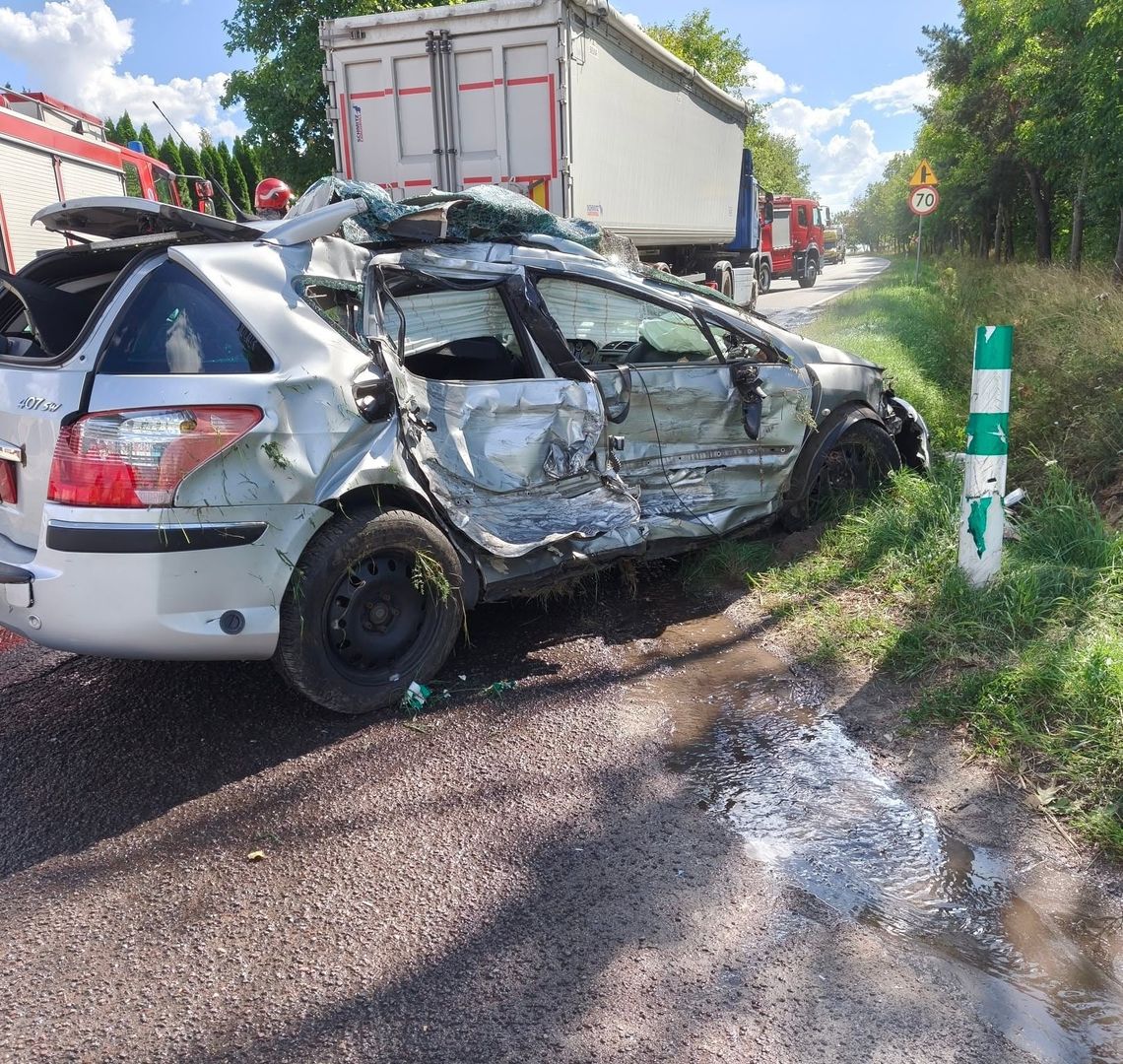 Uwaga kierowcy! Poważny wypadek na DK-19 w Łosicach Uwaga kierowcy! Poważny wypadek na DK-19 w Łosicach