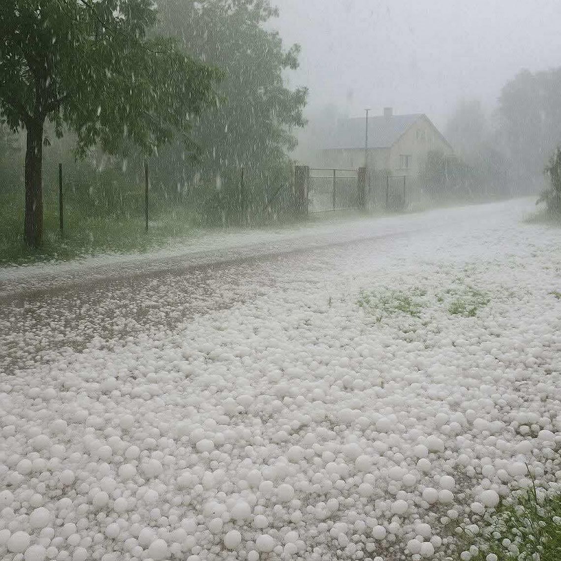 Uwaga na burze! Ostrzeżenie dla powiatów łosickiego i łukowskiego