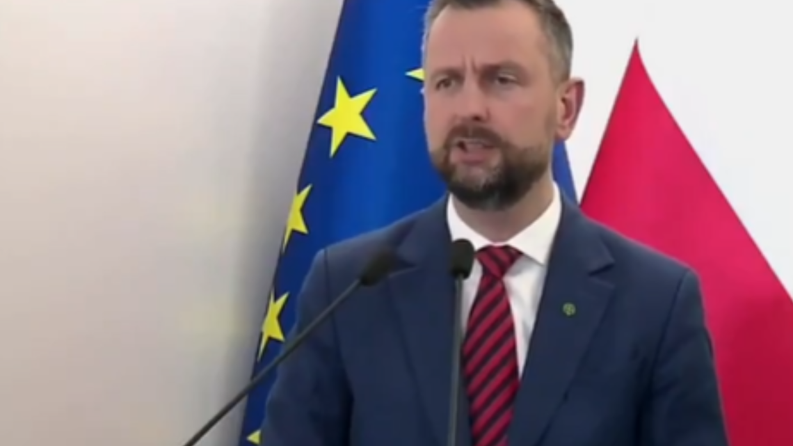 Uzbrojenie żołnierza na warcie obejrzysz sobie w sieci Uzbrojenie żołnierza na warcie obejrzysz sobie w sieci