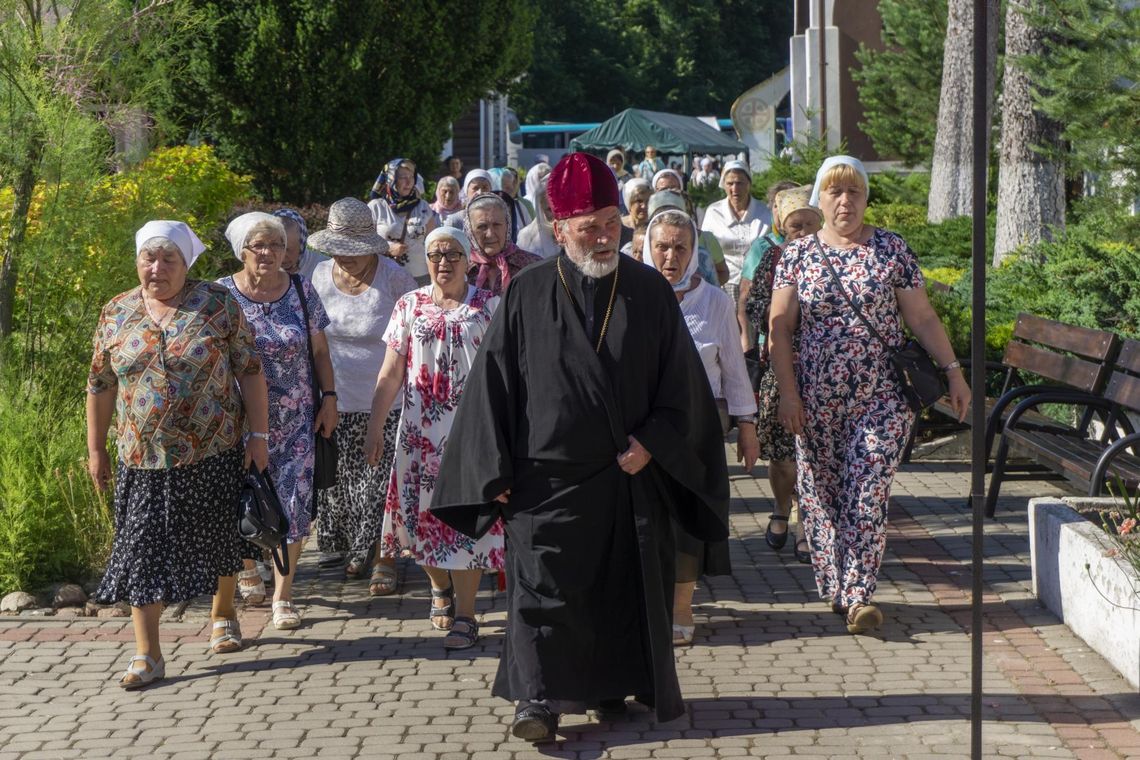 Wierni przybyli do Jabłecznej. Rozpoczęło się wielkie świętowanie