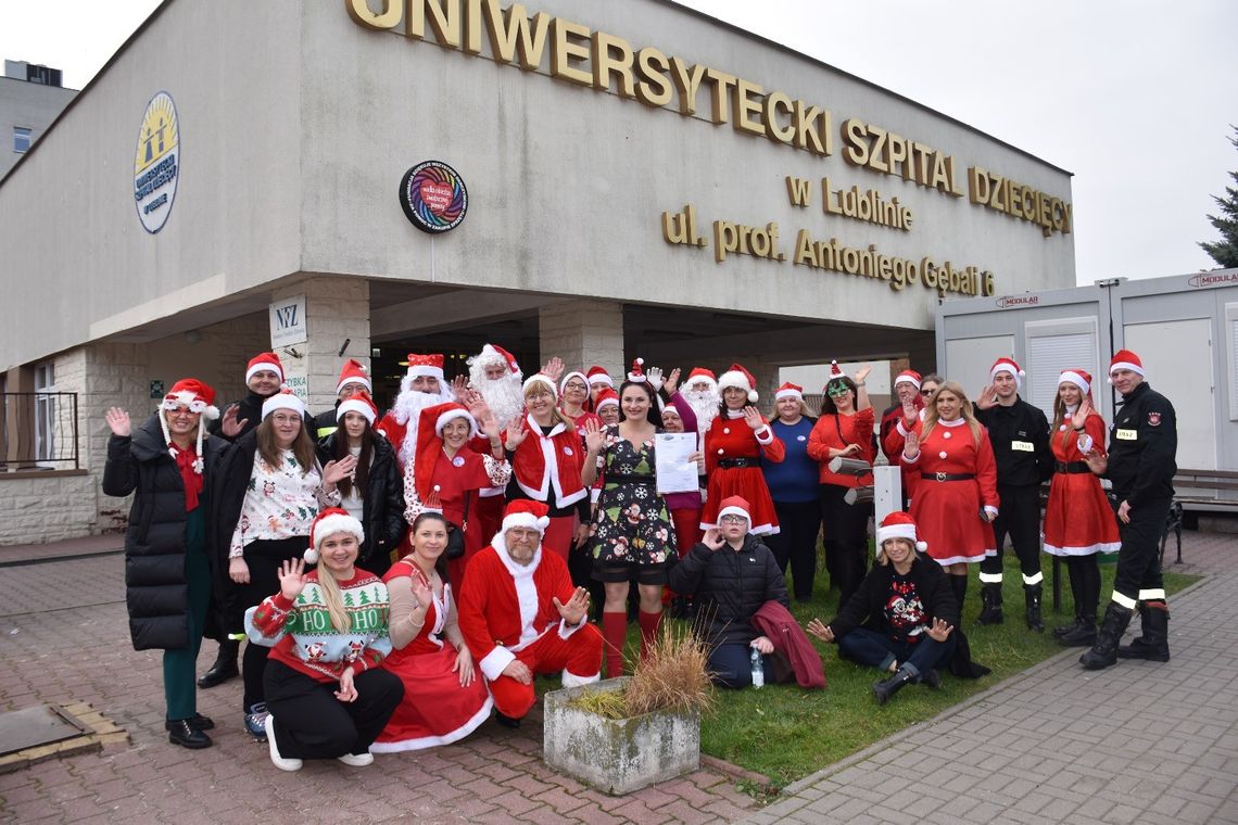Wsparli pacjentów lubelskiego szpitala i podopiecznych domu dziecka [ZDJĘCIA]