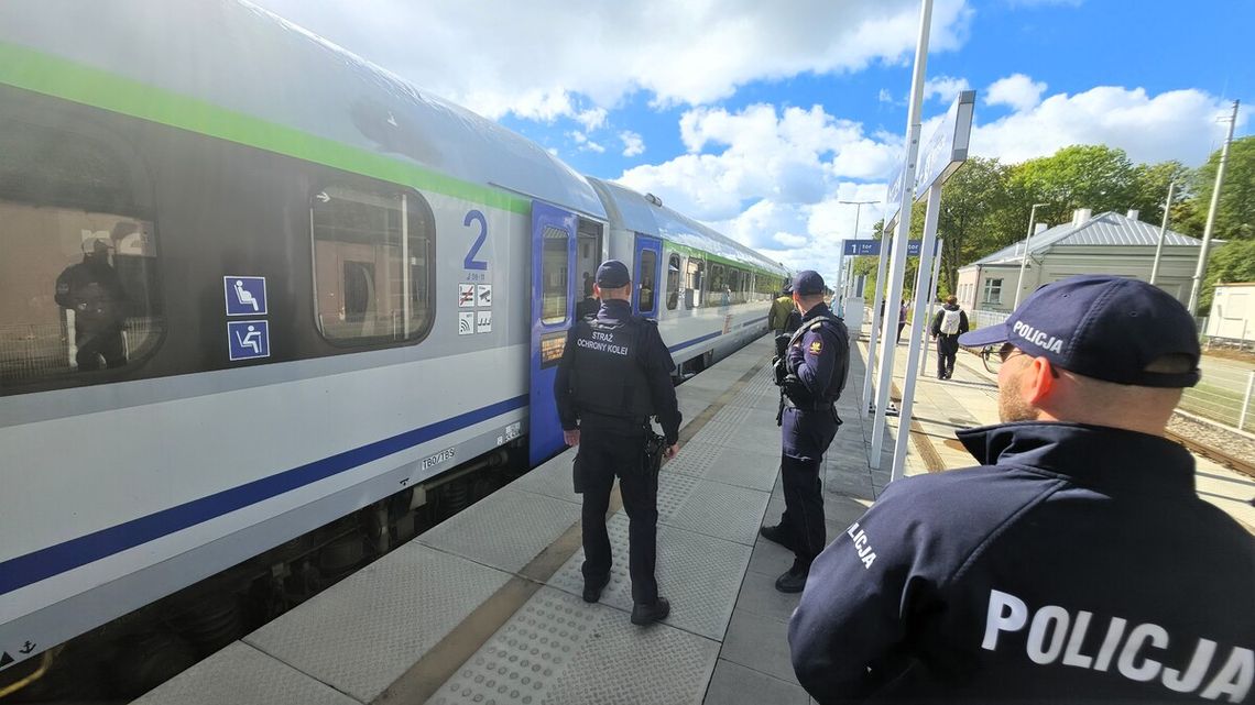 Wspólne kontrole policji i SOK w powiecie parczewskim [ZDJĘCIA]