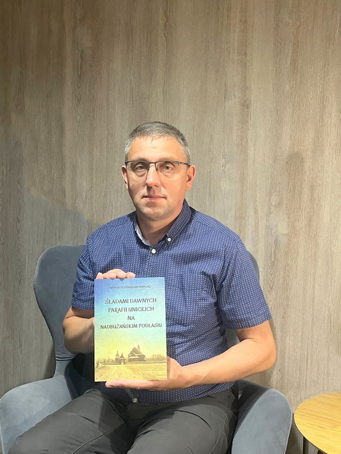 Z nadbużańskim Podlasiem związany jest od dzieciństwa