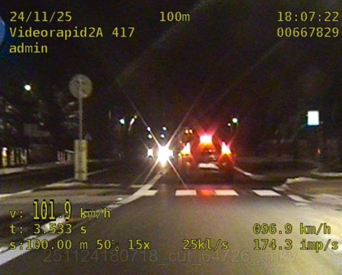 Za nadmierną prędkość zabrali mu auto i dokumenty prędkość samochód noc zatrzymany volvo zbuczyn grochówka mandat