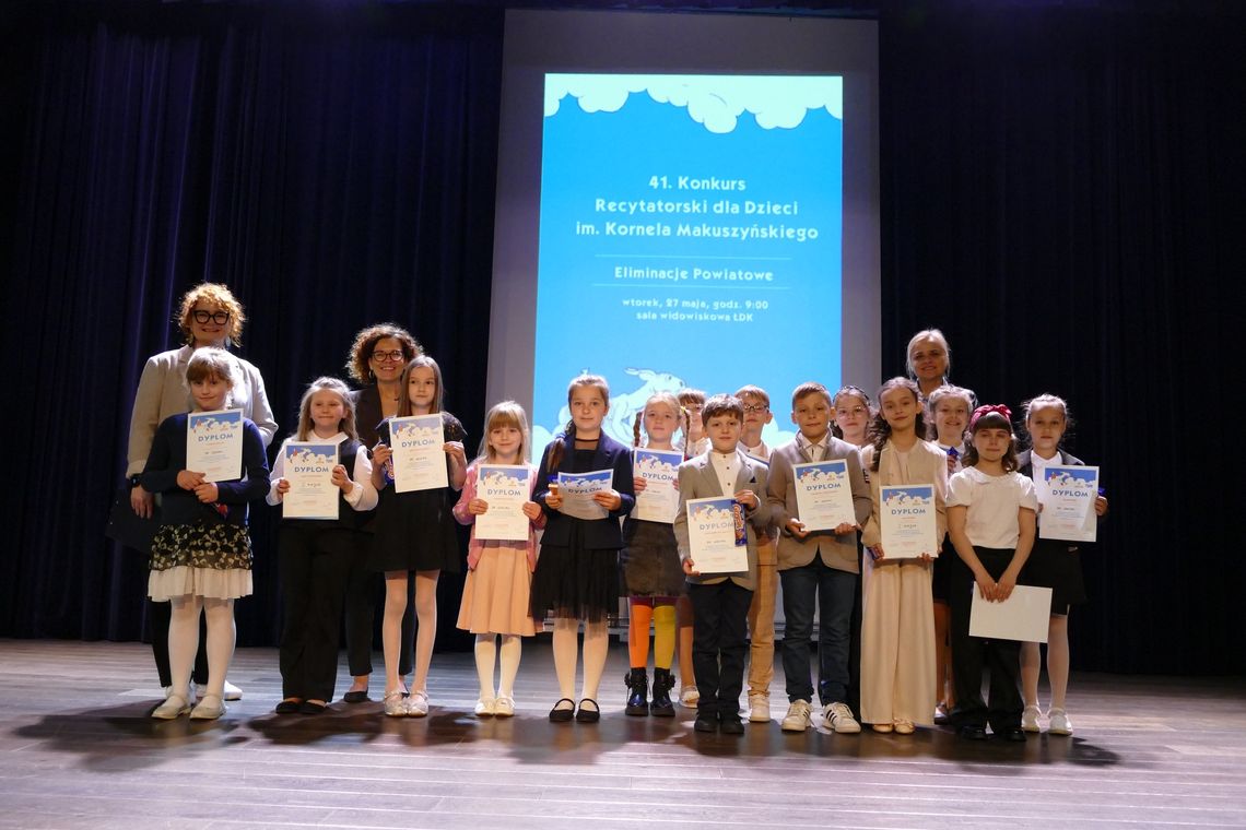 Za nami powiatowy etap 41. Konkursu Recytatorskiego im. K. Makuszyńskiego [GALERIA ZDJĘĆ]