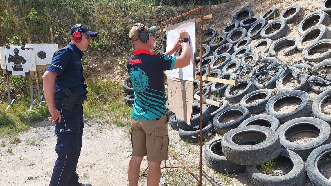 Biała Podlaska. Zawody strzeleckie policjantów. Oto wyniki [ZDJĘCIA]