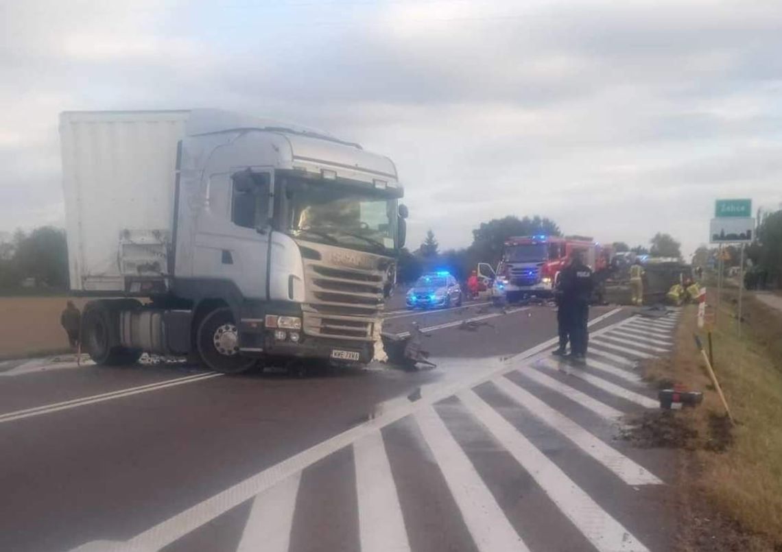 [PILNE] Śmiertelny wypadek na krajowej 2. Droga jest zablokowana