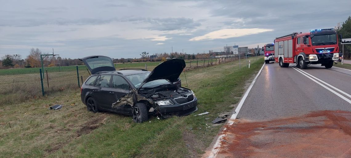 Zderzenie osobówki z ciężarówką na trasie do Włodawy