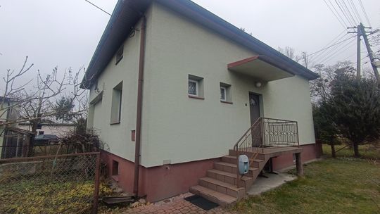 4 pokojowy dom z potencjałem w Kodniu