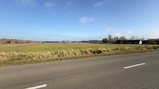 6 działek budowlanych