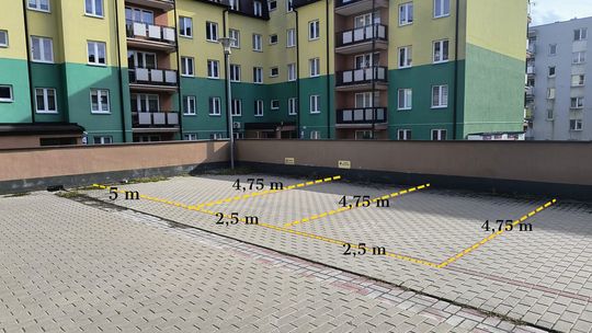 Do sprzedania 3 miejsca postojowe w Białej Podl.