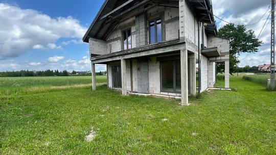 Dom w SSZ na działce 70a w Czemiernikach