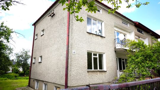 Dom w zabudowie bliźniaczej przy ul Twardej