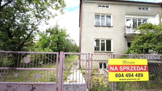 Dom w zabudowie bliźniaczej przy ul Twardej