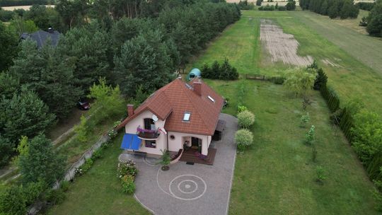 Dom z dużą działką w Rakowiskach