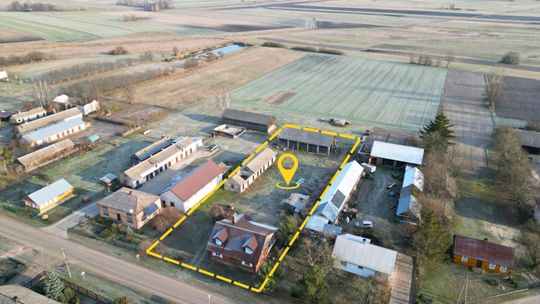 Dom z działką 27a ! - Przechód