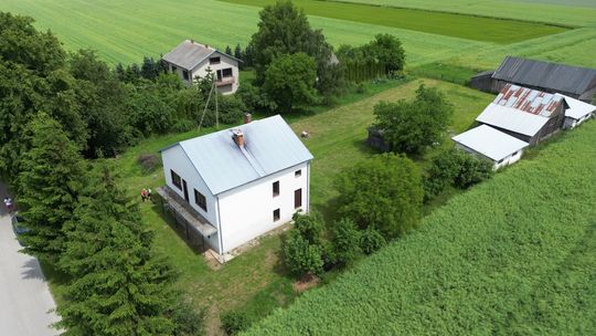 Duży dom z garażami na działce w Wohyniu!