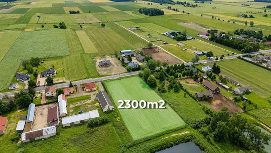Działka 2300 m² z warunkami zabudowy