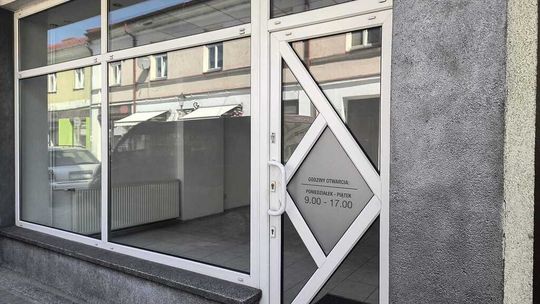 Lokal handlowo-usługowy w centrum Białej Podl.