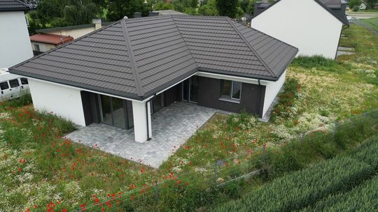 Nowy dom jednorodzinny na zamkniętym osiedlu!