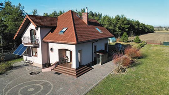 Piękny dom w Rakowiskach na dużej działce