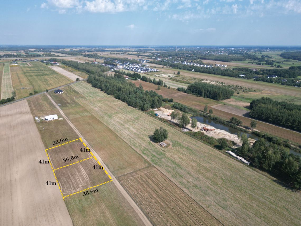 Dwie działki z warunkami zabudowy w Porosiukach