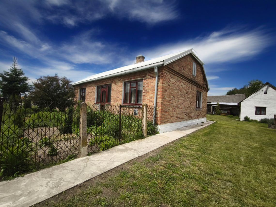 Na sprzedaż siedlisko z murowanym domem