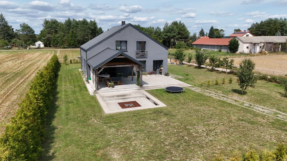 Nowoczesny dom pasywny, Jezioro (k. Parczewa)