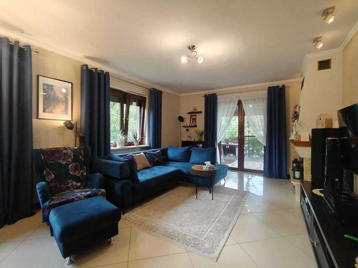 Piękny dom w Rakowiskach, 5 min od Białej Podl.