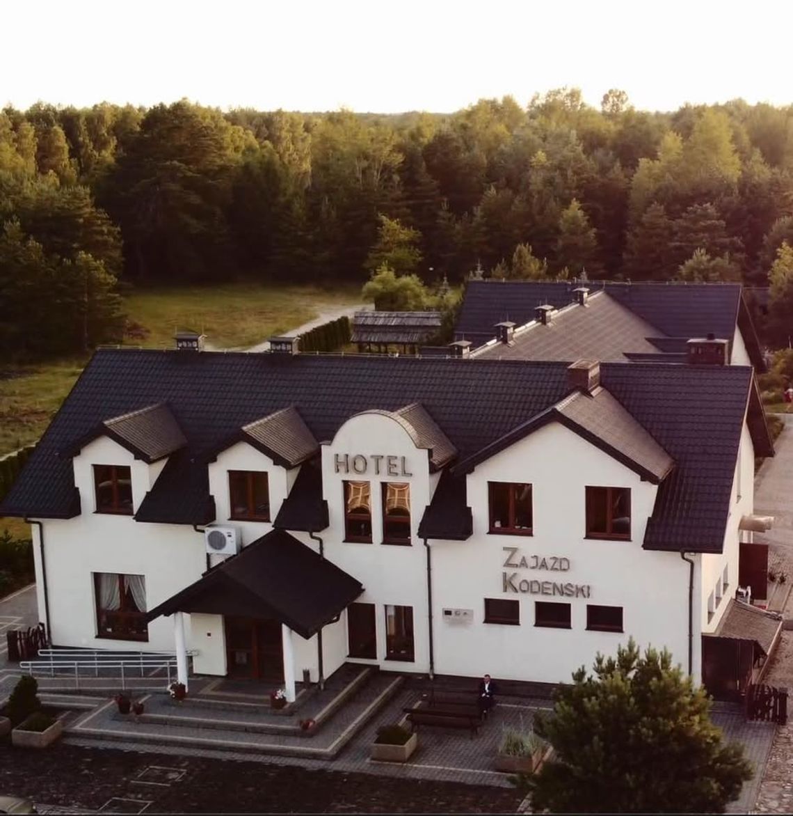 Sprzedam funkcjonujący obiekt hotelowo-gastronomiczny | Sala bankietowa 200 osób