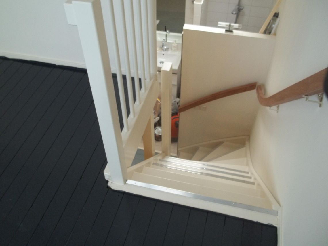 Usługi Malarskie. 9-14 zł m2 . Naprawa ścian , szpachlowanie . Wolne terminy !!!