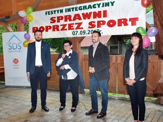 Festyn integracyjny "Sprawni poprzez sport" w Roskoszy