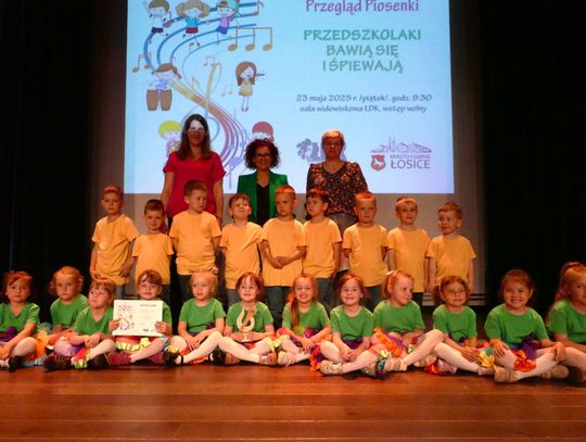 Przegląd Piosenki „Przedszkolaki bawią się i śpiewają” [GALERIA ZDJĘĆ]