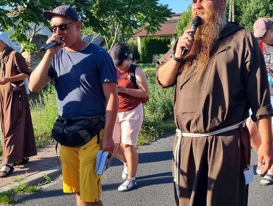 Na pątniczym szlaku na Jasną Górę [GALERIA ZDJĘĆ]